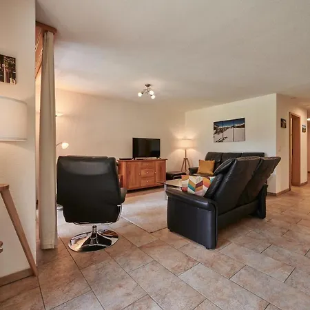 Silberhorn, Outstanding View, Spacious, Family Friendly דירה לוטרברונן