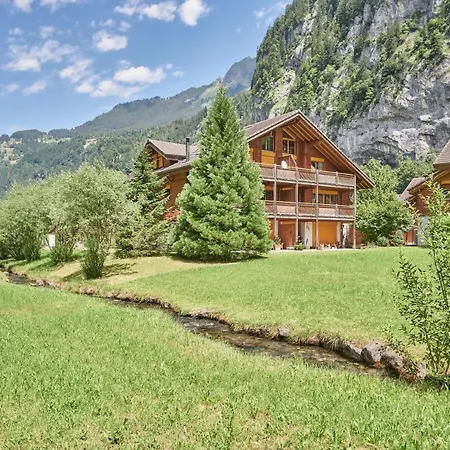 Silberhorn, Outstanding View, Spacious, Family Friendly * Lauterbrunnen