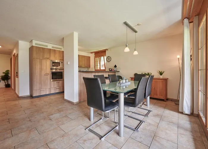 Silberhorn, Outstanding View, Spacious, Family Friendly 公寓