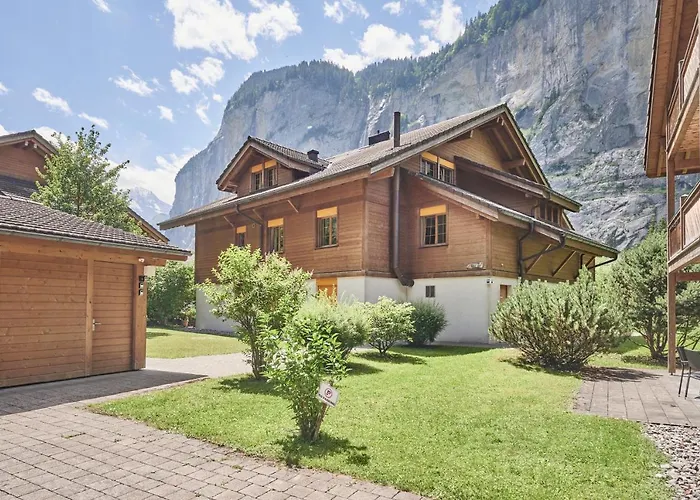 Silberhorn, Outstanding View, Spacious, Family Friendly * Лаутербруннен